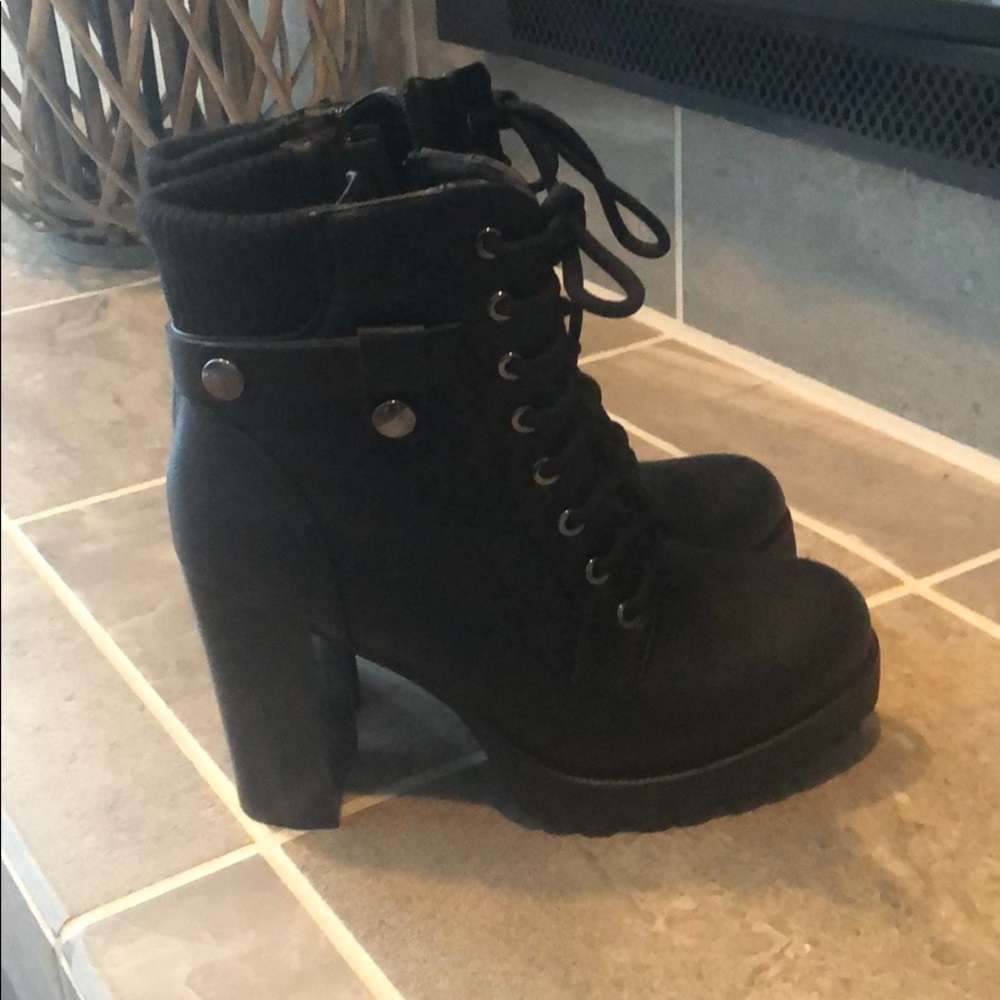 High heel booties